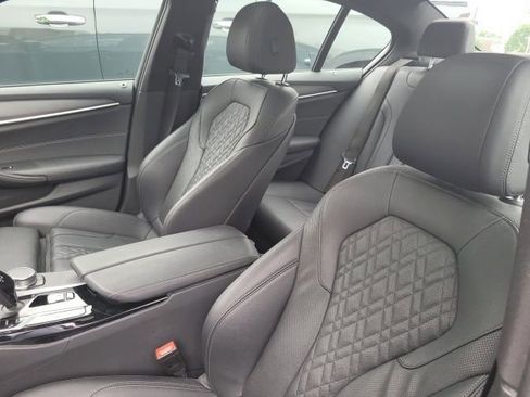 Used 2023 BMW 540i xDrive w/ M Sport Package AWD/4WD image 5