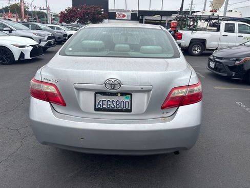 Used 2009 Toyota Camry LE FWD image 5