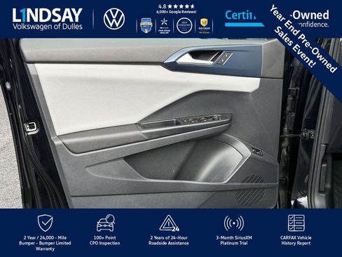 Certified 2023 Volkswagen Taos SE w/ Panoramic Sunroof Package image 10