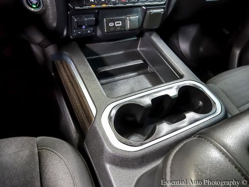 Used 2021 Chevrolet Silverado 1500 RST w/ Convenience Package II image 19