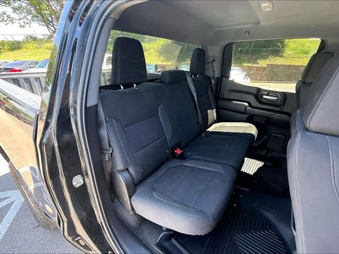 Used 2021 Chevrolet Silverado 1500 LT AWD/4WD image 21