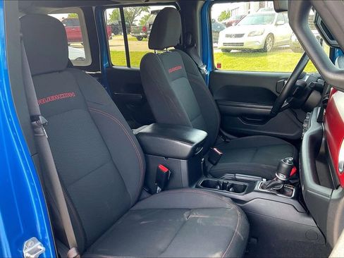 Used 2021 Jeep Wrangler Unlimited Rubicon AWD/4WD image 7