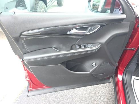 Used 2021 Buick Envision Preferred image 10