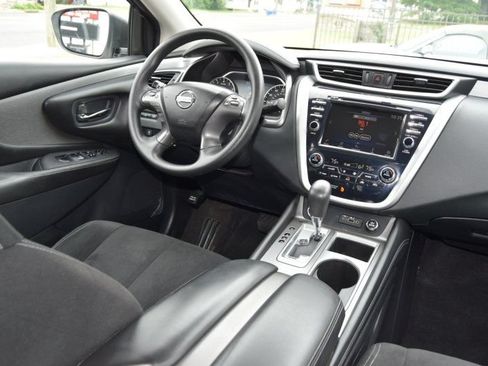 Used 2019 Nissan Murano S AWD/4WD image 28