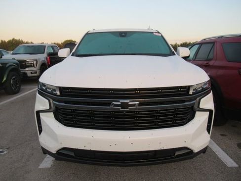 Used 2022 Chevrolet Tahoe RST w/ Luxury Package RWD image 2