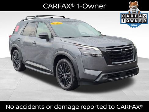 Certified 2024 Nissan Pathfinder Platinum w/ Lighting Package (N93) AWD/4WD image 5