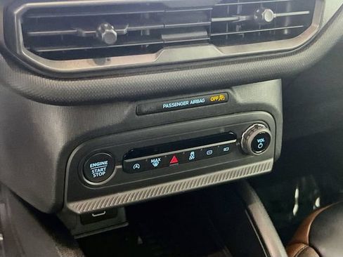 Used 2025 Ford Bronco Sport Outer Banks AWD/4WD image 10