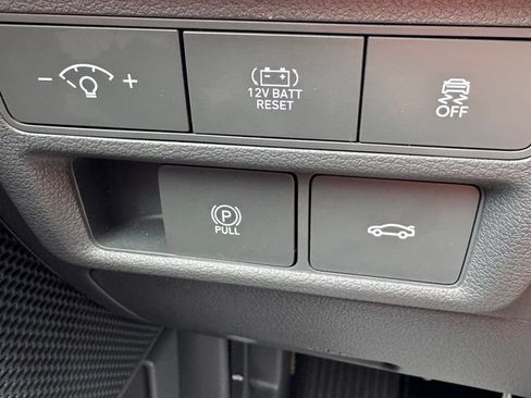 Used 2025 Hyundai Sonata SEL FWD image 22