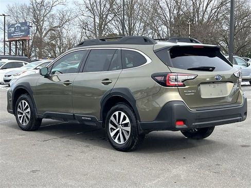 Certified 2025 Subaru Outback Premium w/ Popular Package #1A image 32