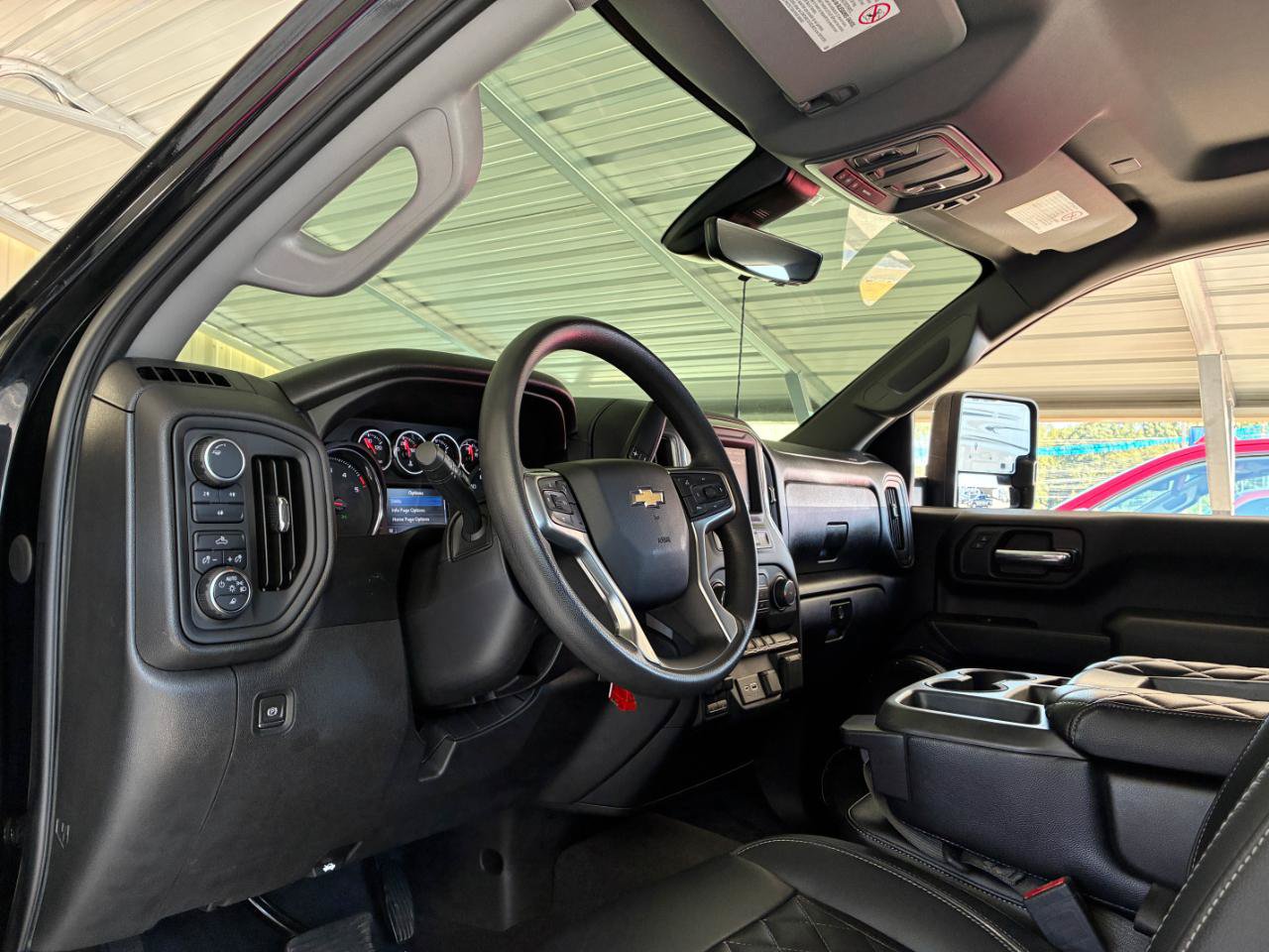 Used 2022 Chevrolet Silverado 2500 Custom w/ Custom Value Package AWD/4WD image 12