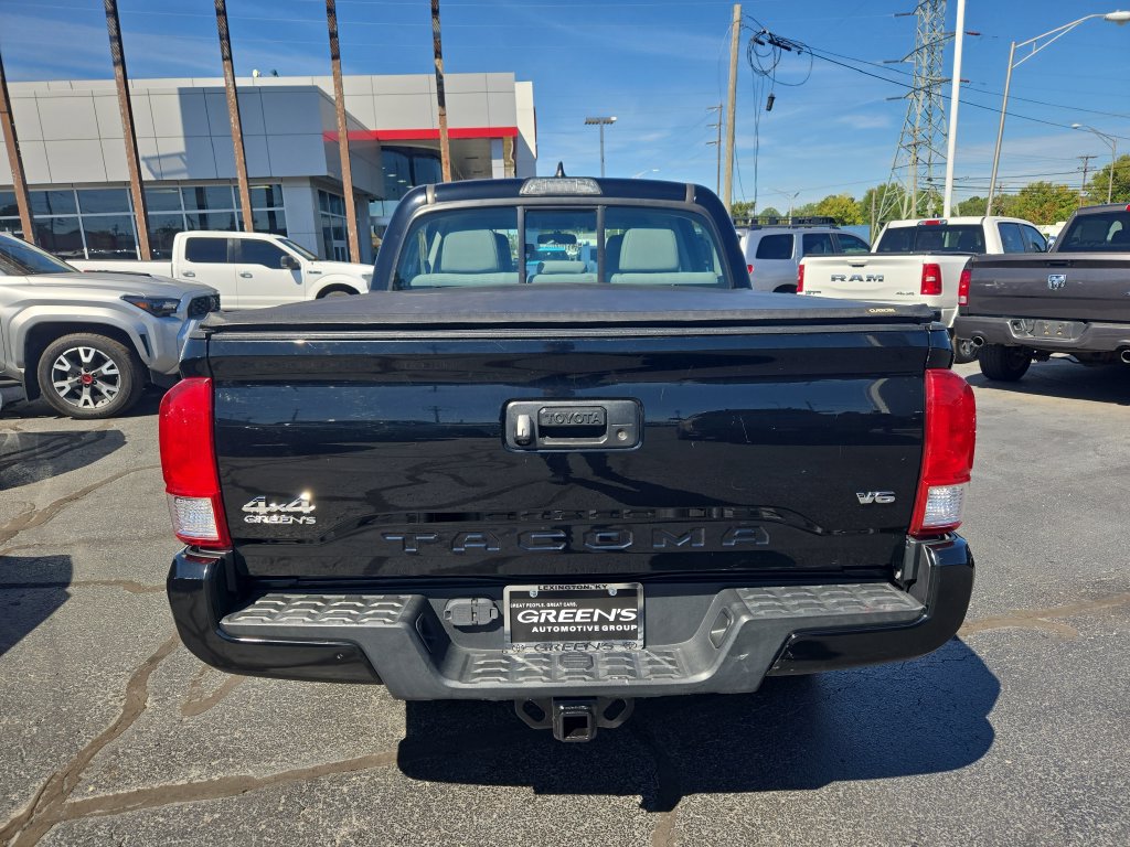 Used 2017 Toyota Tacoma SR w/ Tow Package AWD/4WD image 5