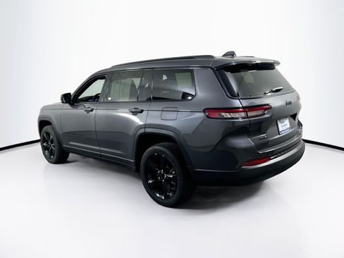 Used 2023 Jeep Grand Cherokee L Laredo AWD/4WD image 7