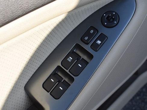 Used 2015 Kia Optima LX w/ LX Convenience Plus Package FWD image 18