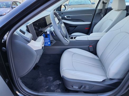 New 2026 Hyundai Sonata Limited image 19