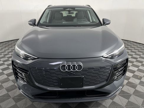 Used 2025 Audi Q6 e-tron Premium Plus w/ Premium Plus image 2