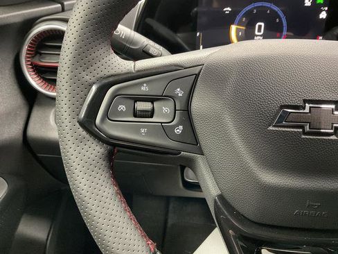 New 2026 Chevrolet Trax RS w/ Sunroof Package image 18