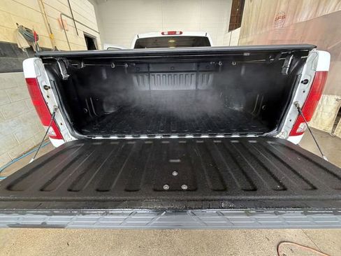 Used 2009 GMC Sierra 1500 SLE w/ Power Pack Plus image 22