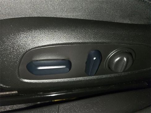 Used 2024 Chevrolet Malibu LT image 12