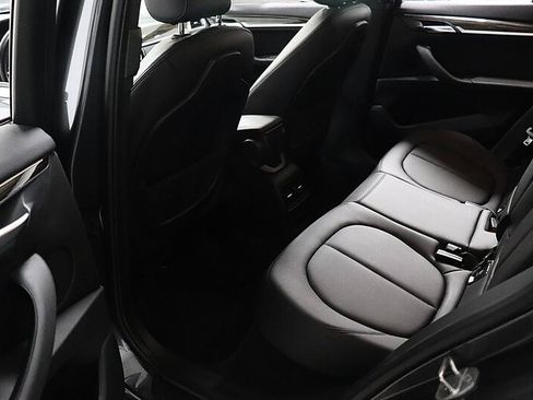 Used 2017 BMW X1 xDrive28i AWD/4WD image 16