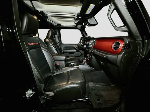 Used 2019 Jeep Wrangler Unlimited Rubicon AWD/4WD image 39