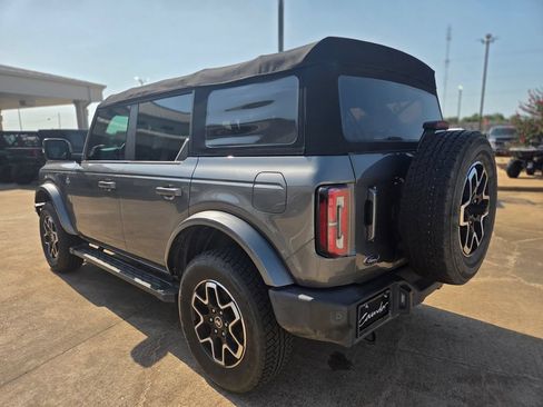 Used 2022 Ford Bronco Outer Banks AWD/4WD image 7