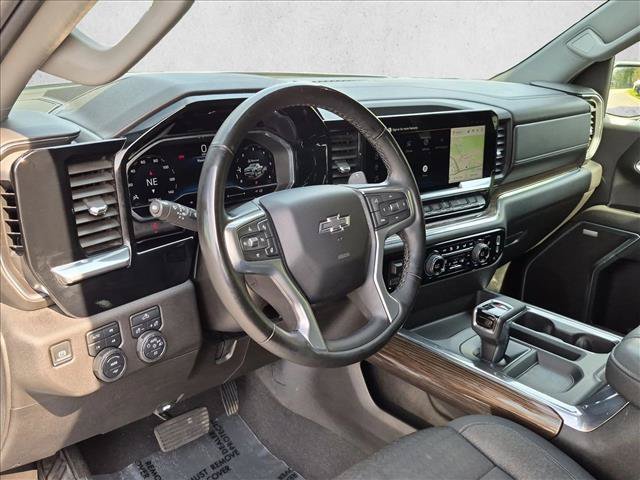 Certified 2025 Chevrolet Silverado 1500 RST AWD/4WD image 10