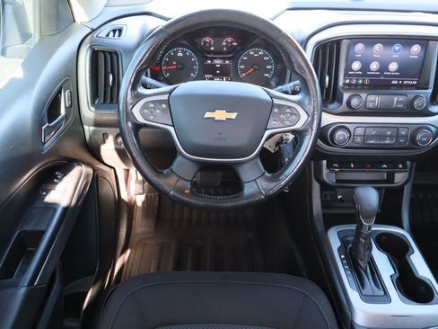 Used 2022 Chevrolet Colorado LT w/ Fleet Safety Package image 20