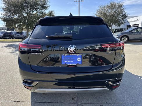 Used 2022 Buick Envision Essence w/ Sport Touring Package FWD image 6