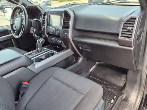 Used 2019 Ford F150 XLT w/ Equipment Group 302A Luxury image 12