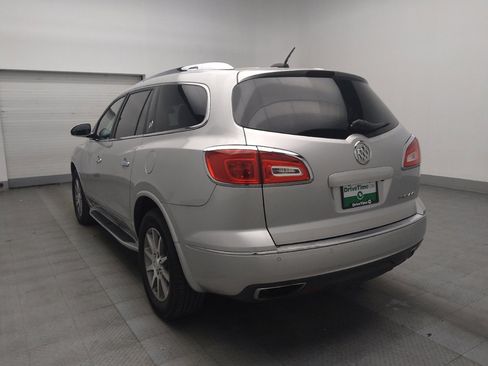 Used 2017 Buick Enclave Leather image 5