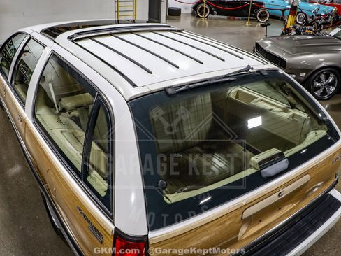 Used 1992 Buick Roadmaster Estate image 35
