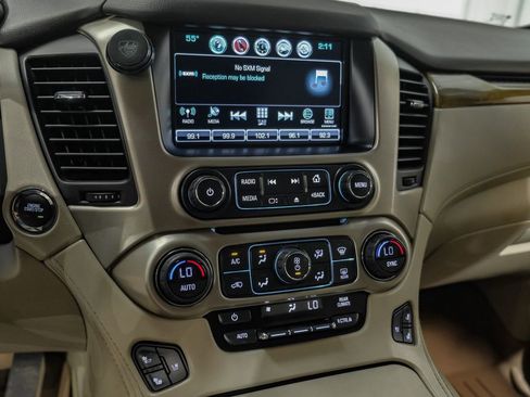 Used 2017 GMC Yukon Denali w/ Open Road Package image 25