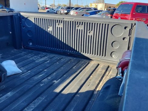 Used 2012 RAM 1500 Classic SLT w/ Protection Group image 11