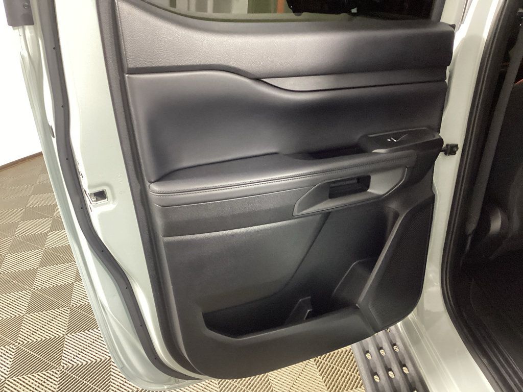 Used 2024 Ford Ranger Raptor AWD/4WD image 15