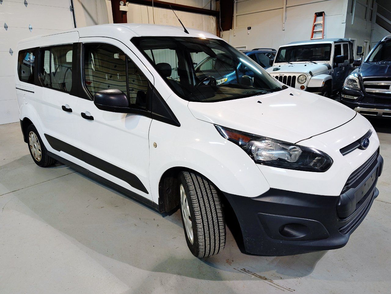 Used 2018 Ford Transit Connect XL FWD image 9