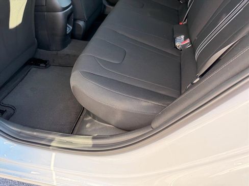 New 2026 Hyundai Elantra Blue image 10