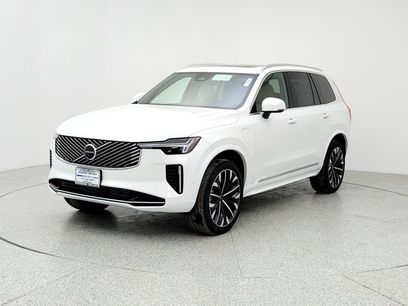 New 2026 Volvo XC90 T8 Plus w/ Protection Package Premier
