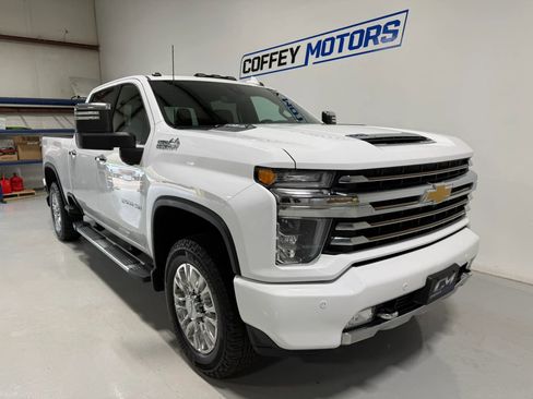 Used 2020 Chevrolet Silverado 2500 High Country AWD/4WD image 8