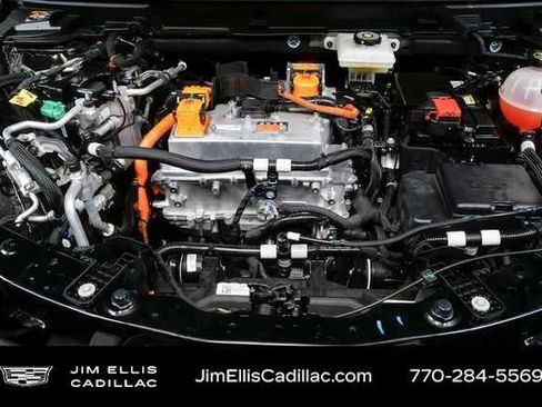 Certified 2025 Cadillac Optiq Luxury 2 w/ LPO, Floor Liner Package image 33