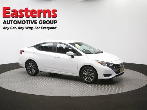 Used 2024 Nissan Versa SV FWD image 46