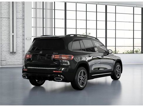 New 2026 Mercedes-Benz GLB 250 4MATIC image 22