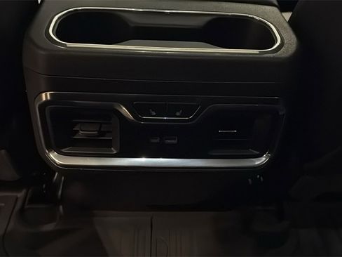 Certified 2025 GMC Sierra 1500 SLT w/ SLT Premium Plus Package image 21