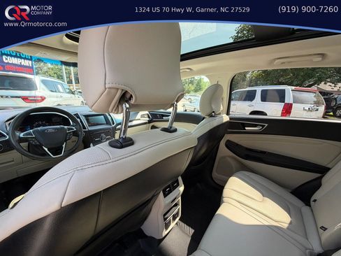 Used 2015 Ford Edge Titanium w/ Equipment Group 301A AWD/4WD image 22