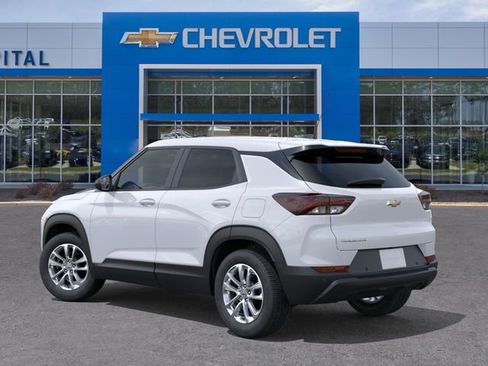 New 2026 Chevrolet TrailBlazer LS FWD image 3