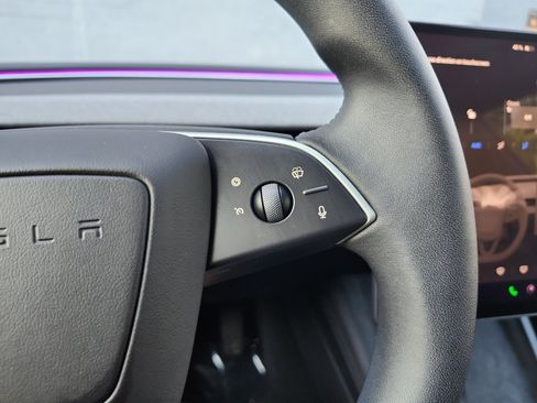 Used 2025 Tesla Model 3 RWD image 23