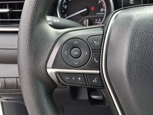 Used 2023 Toyota Camry LE image 23