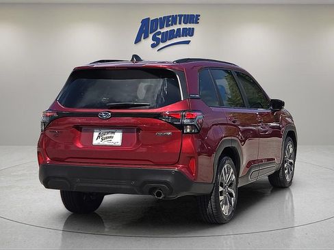Used 2025 Subaru Forester Touring AWD/4WD image 6