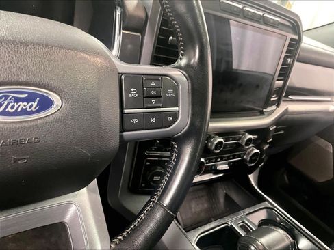 Used 2022 Ford F150 Lariat w/ Equipment Group 502A High image 49