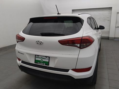 Used 2016 Hyundai Tucson SE w/ Option Group 02 FWD image 7