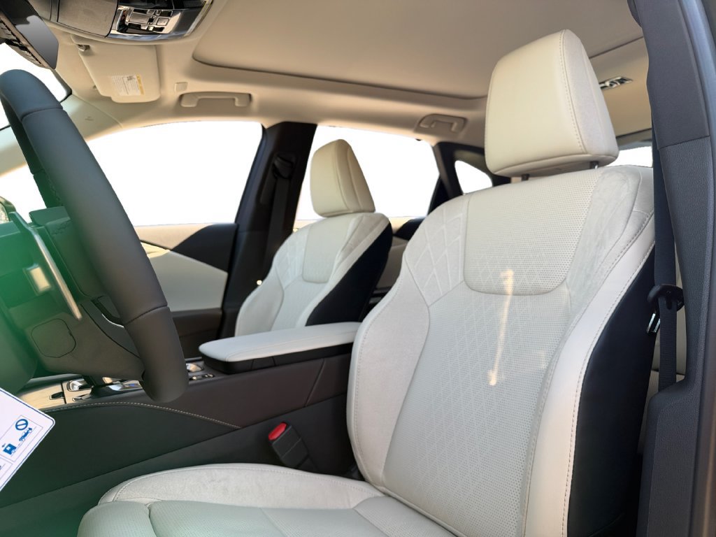New 2026 Lexus RX 350 AWD image 22